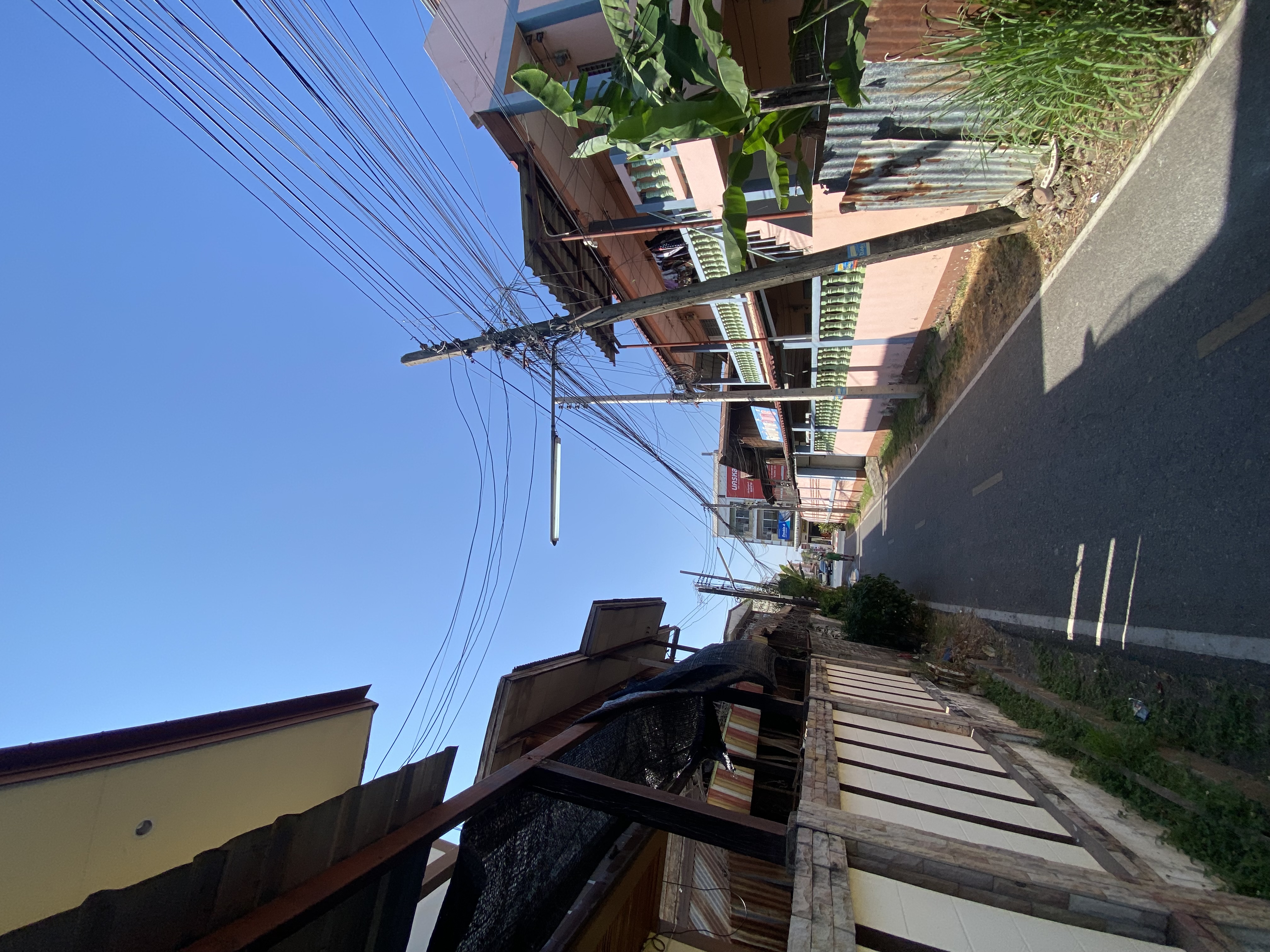 ภาพประกอบ: ไฟฟ้าสาธารณะดับ