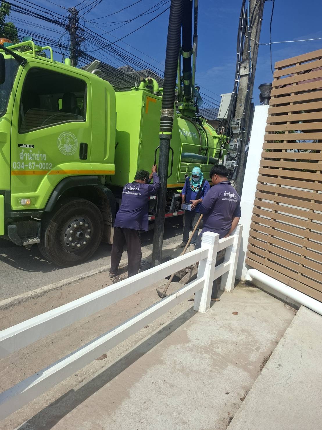 ภาพประกอบ: ท่อระบายน้ำอุดตัน/ชำรุด