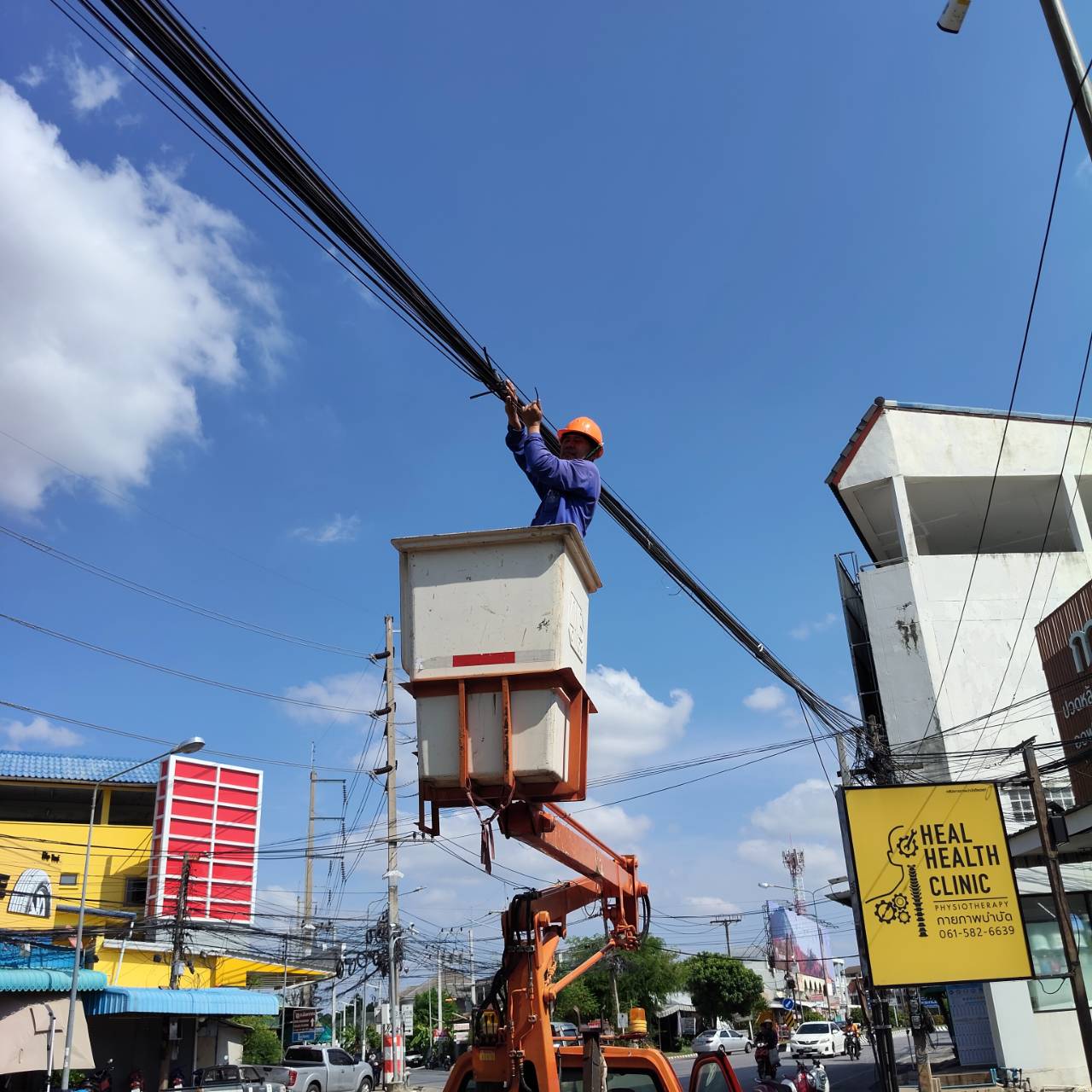 ภาพประกอบ: อื่นๆ ที่เกี่ยวข้องกับ สำนักช่าง(งานไฟฟ้า)